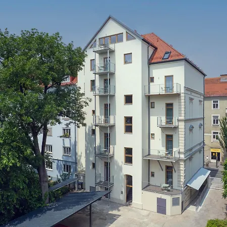 Apartment Leonart Living 32 *