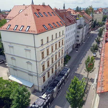 Apartment Leonart Living 32 Graz